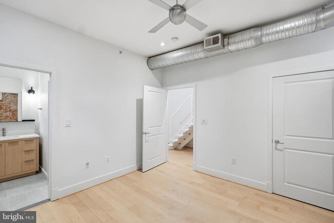 Building Photo - 1209 13th St NW