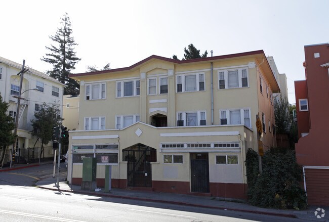 Building Photo - 3232-3242 Park Blvd