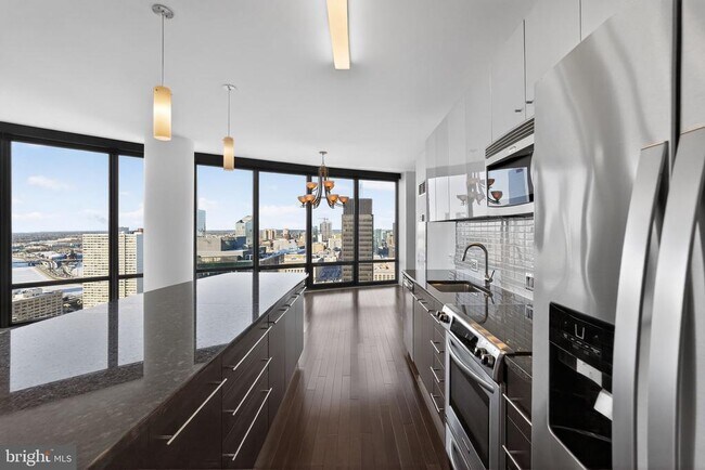 Building Photo - 2101 Market St