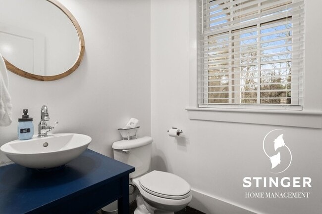 Building Photo - 3 Market-2