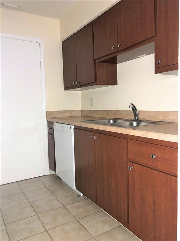 Building Photo - 13387 Arbor Pointe Cir