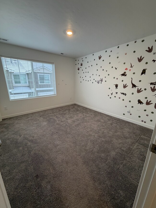 Building Photo - 4248 W Perspective St