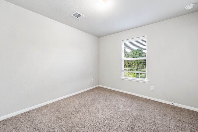 Building Photo - 5130 Wolgan Lake Ct