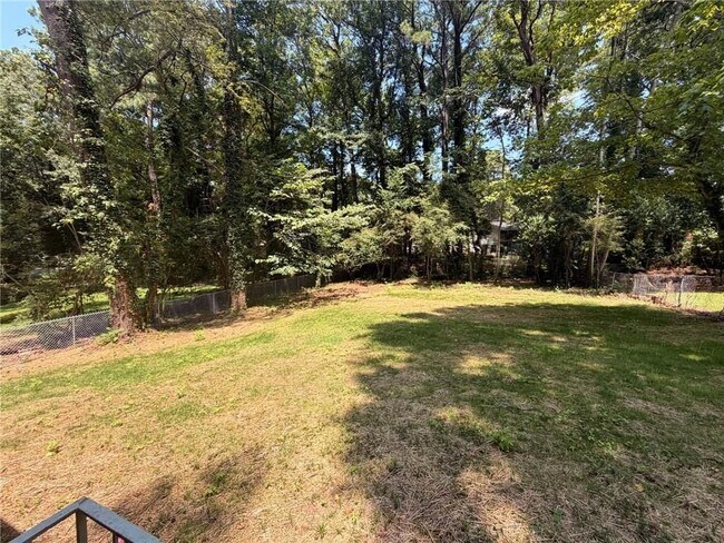 Building Photo - 3166 Sandusky Dr