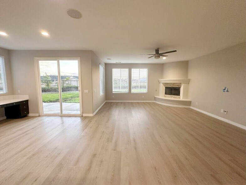 Building Photo - 19738 Castille Ln