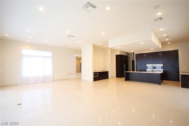 Building Photo - 7518 Yonie Ct