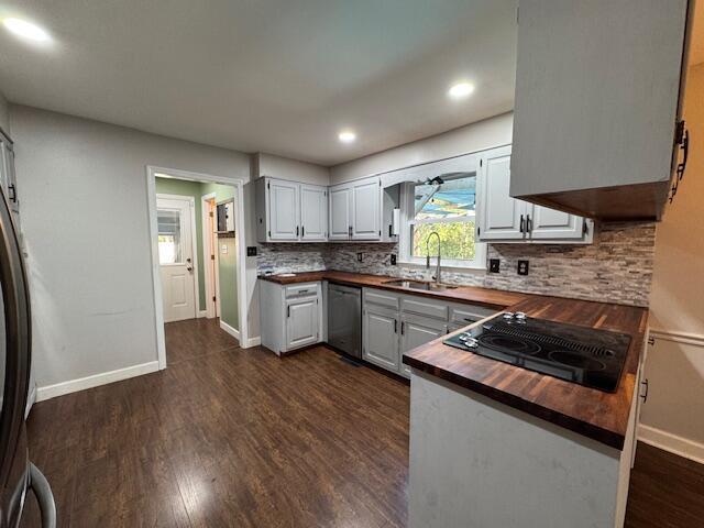 Building Photo - 1831 Huckleberry Dr