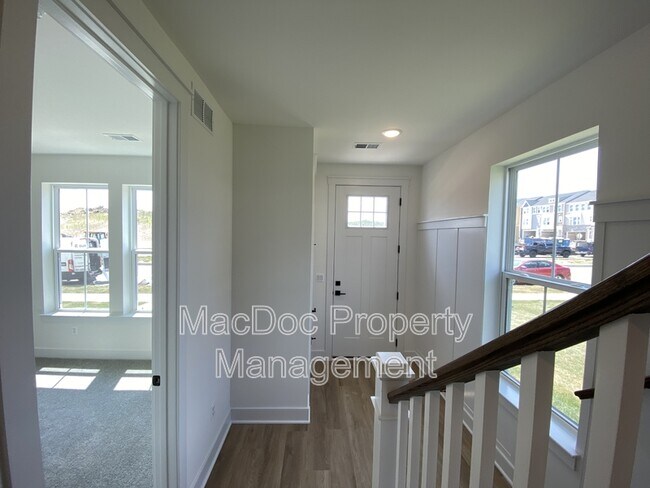 Building Photo - 4815 Jackson Vlg Pkwy
