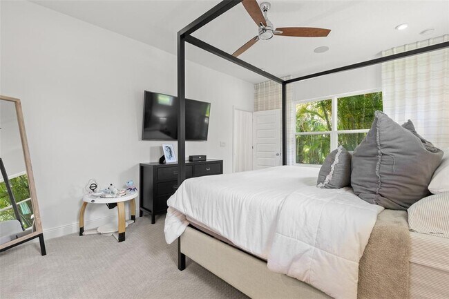 Building Photo - 5412 Silver Sun Dr