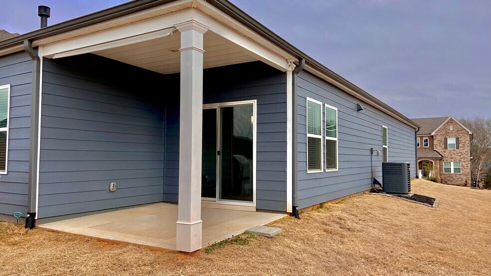 Building Photo - 178 Redcroft Dr