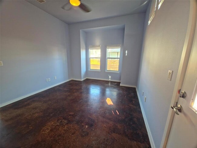 Building Photo - 3806 Menchaca Rd