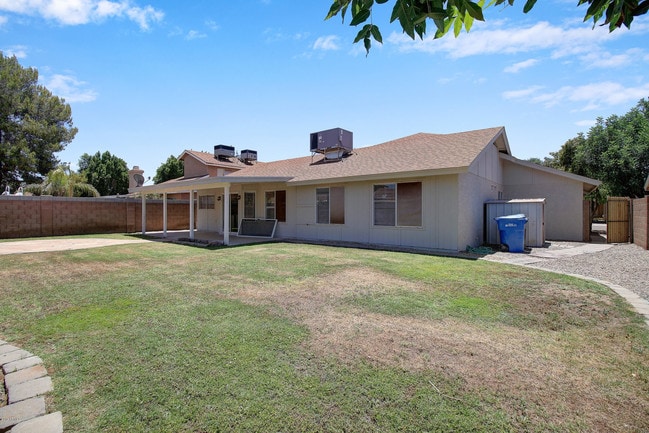 Building Photo - 4326 W Creedance Blvd