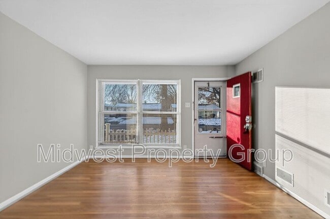 Building Photo - 10406 Hobkirk Dr