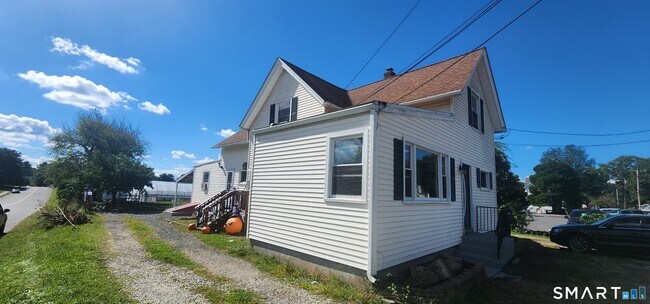Building Photo - 146 Woodland St