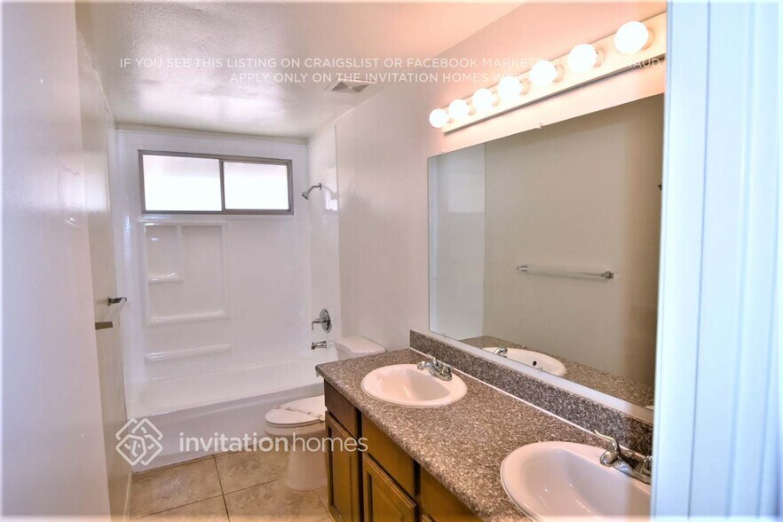 Building Photo - 4415 W Berridge Ln