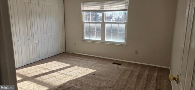 Building Photo - 10129 Peanut Mill Dr