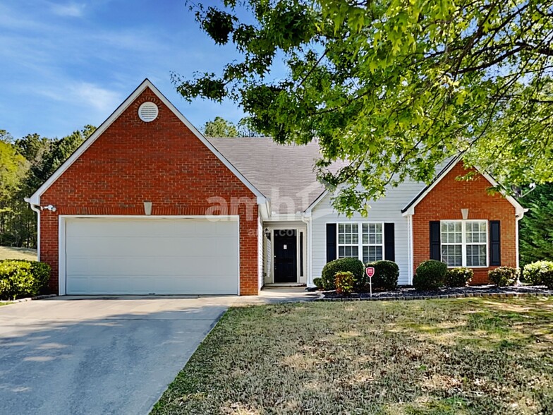 Primary Photo - 661 Stonecrest Dr