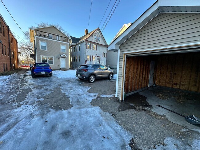 Building Photo - *$1,000 OFF Monthly Rent Through Summer!* Renovated 5-BR, 2-BA