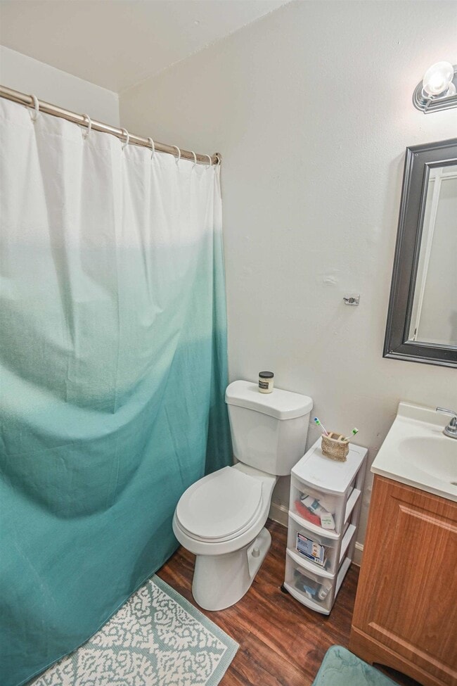 Building Photo - 809 California St