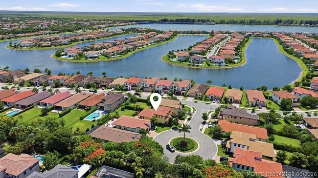 Building Photo - 11760 Bayview Cir