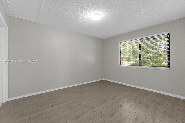 Building Photo - 15348 SW 72nd St