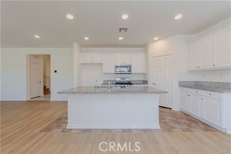 Building Photo - 24679 Acadia Dr