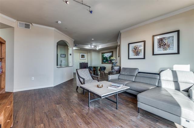Building Photo - 330 Las Colinas Blvd E