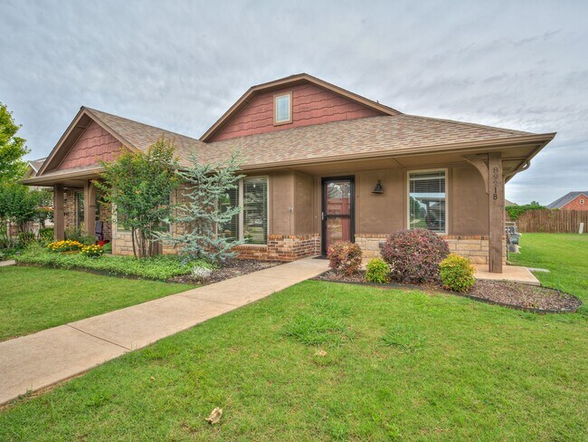 Building Photo - 8921 SW 55th St