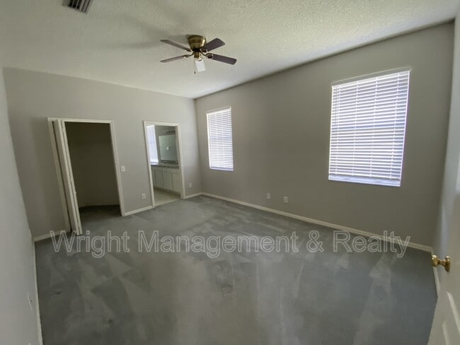 Building Photo - 1439 Loretto Cir