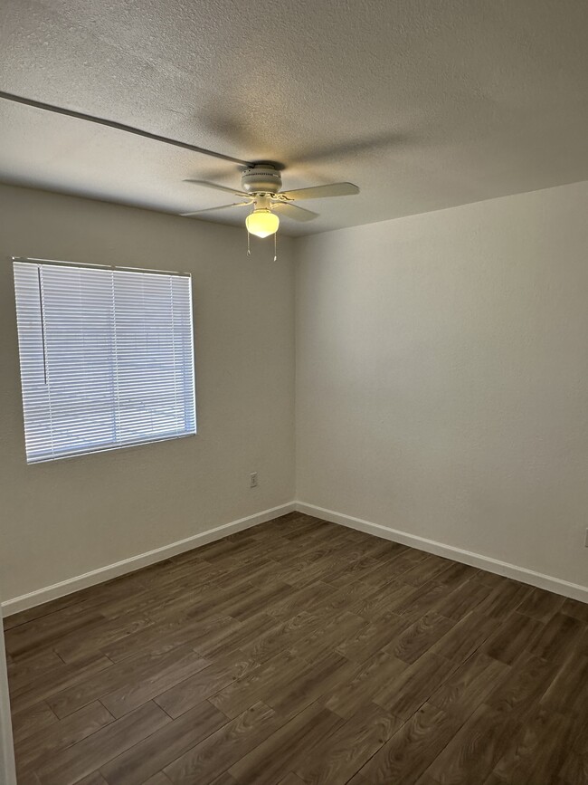 Building Photo - 10545 W Arica Rd