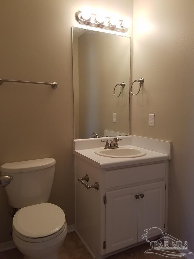 Building Photo - 109 Mirabelle Cir