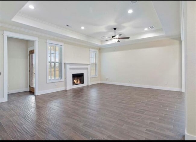 Building Photo - 4002 Heru Ct