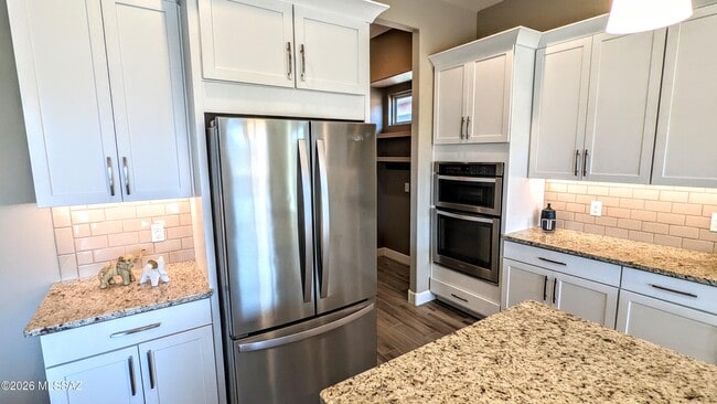 Building Photo - 13036 N Spinystar Dr