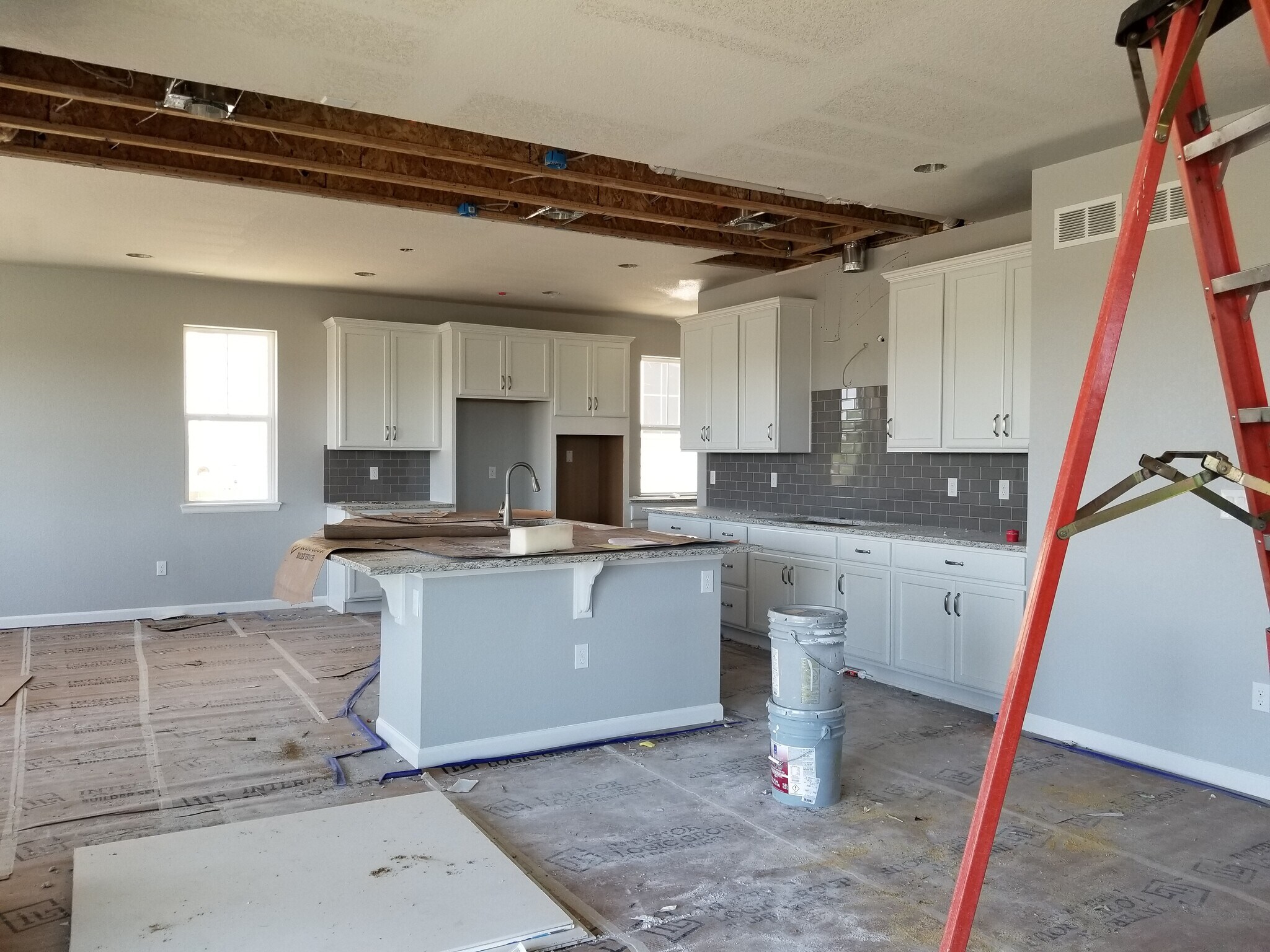 Building Photo - 412 w 128th place