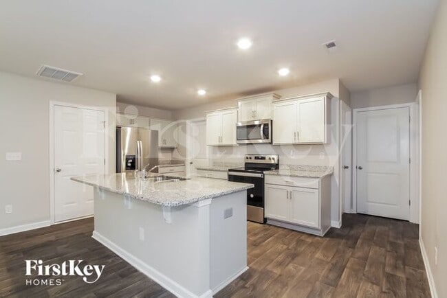 Building Photo - 3176 Green Apple Dr