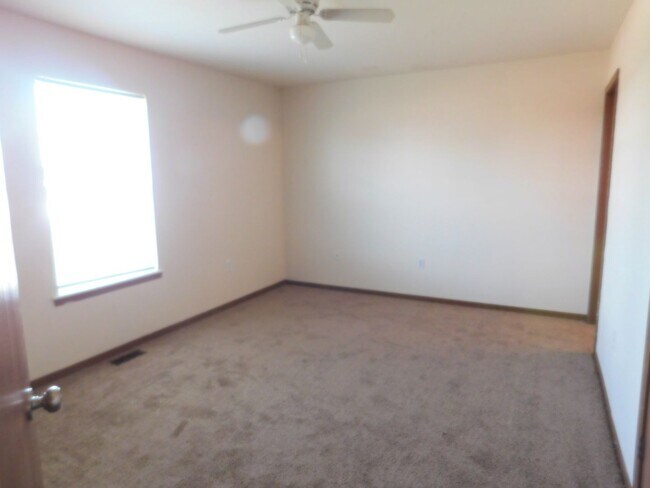 Building Photo - 5801 Canaveral Dr