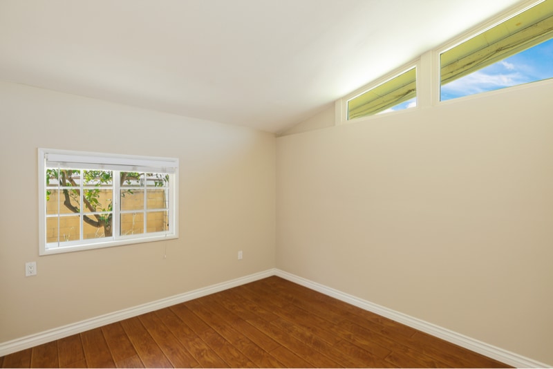 Building Photo - 526 N Emerald Dr