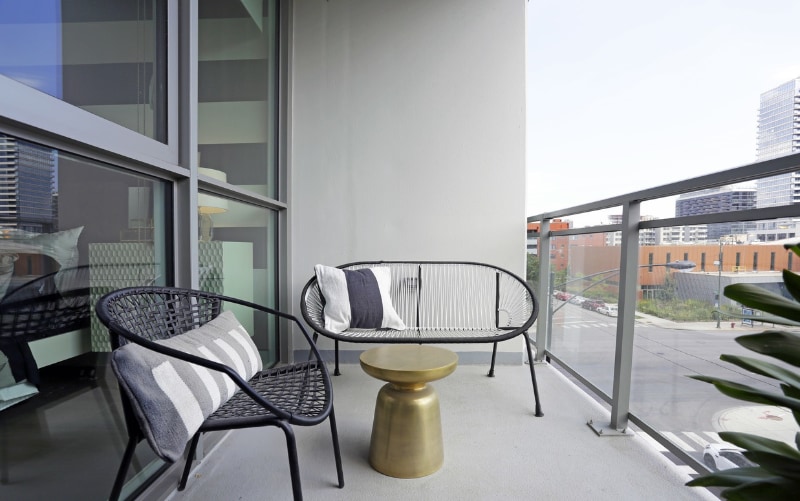 Building Photo - 701 N Hudson Ave