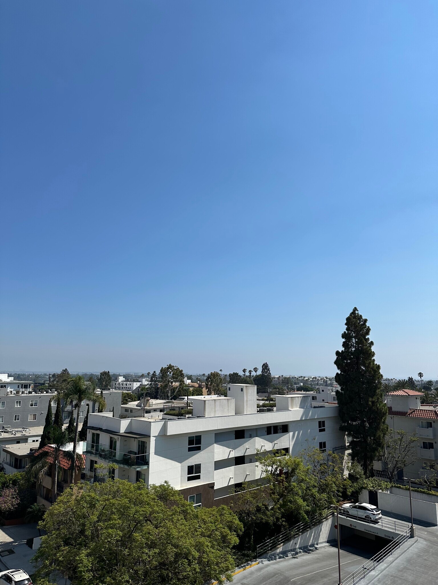 Ocean views on clear day - 12222 Wilshire Blvd
