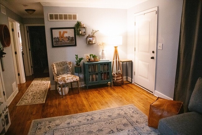 Building Photo - Waldo House