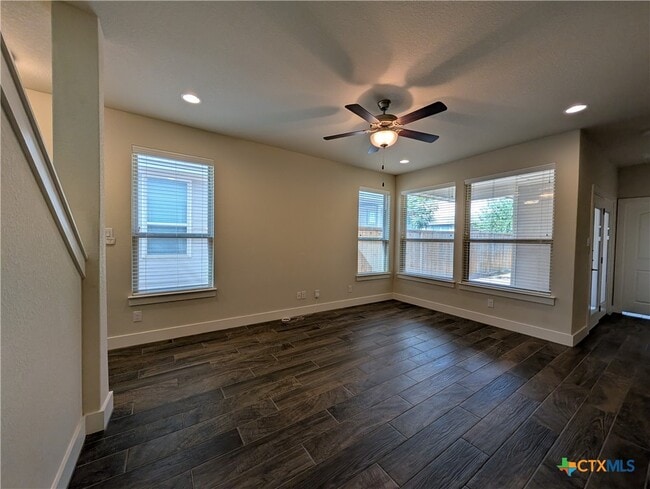 Building Photo - 737 Milestone Pk