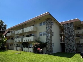Building Photo - 7505 SW 82nd St