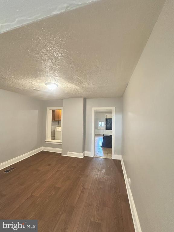 Building Photo - 30 Asbury St