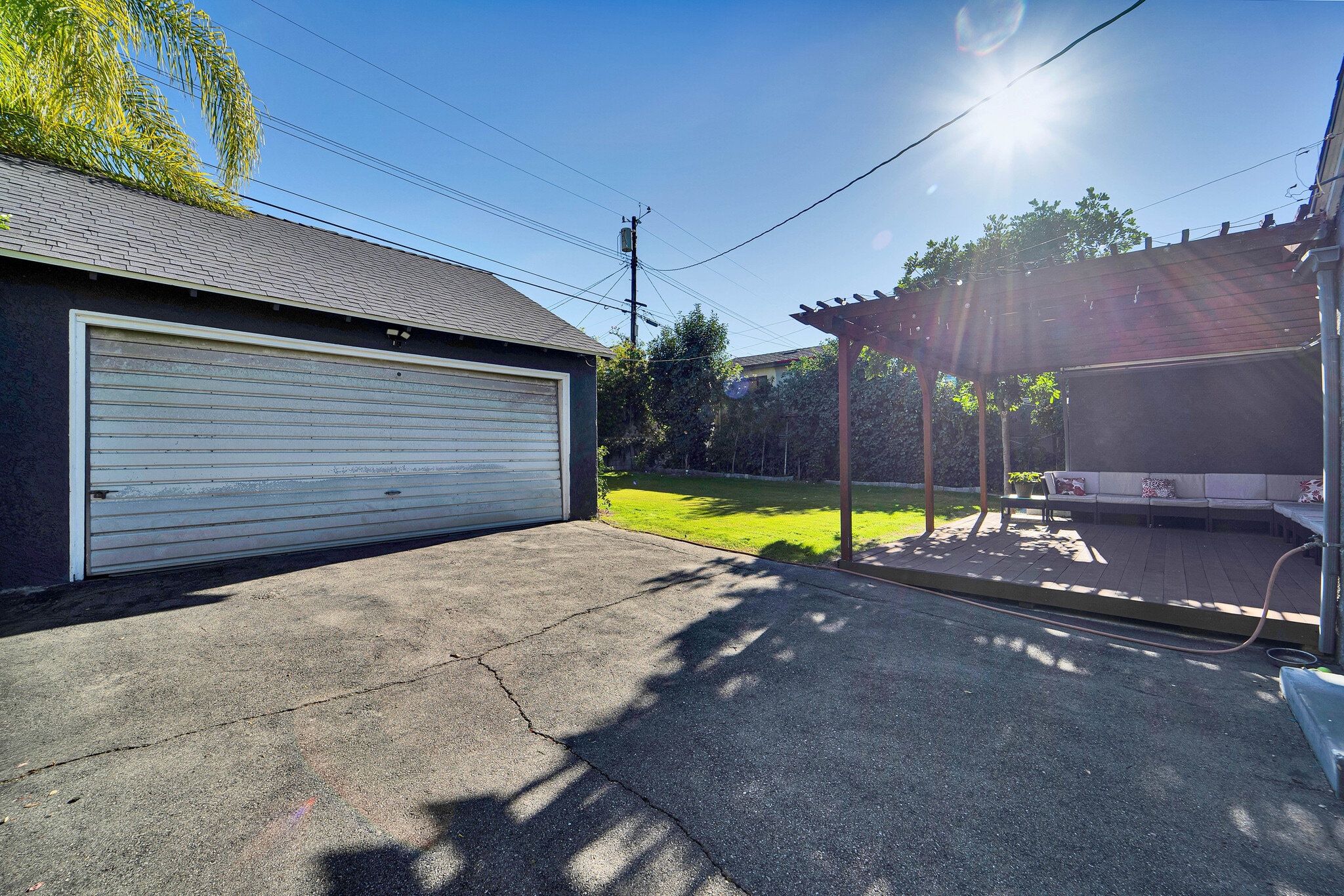 Building Photo - 900 Bethany Rd