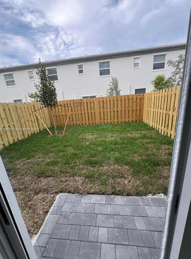 Building Photo - 16243 SW 292nd St