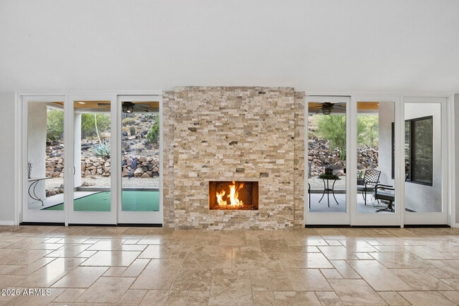Building Photo - 14436 N Coral Gables Dr