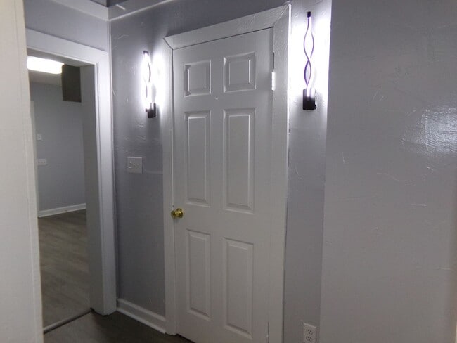 Building Photo - Fully Renovated Home in Havelock