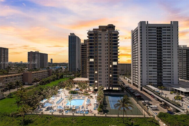 Building Photo - 1920 S Ocean Dr