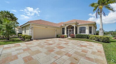 Building Photo - 5939 Sandstone Ave