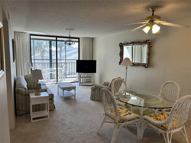 Building Photo - 1316 Pasadena Ave S